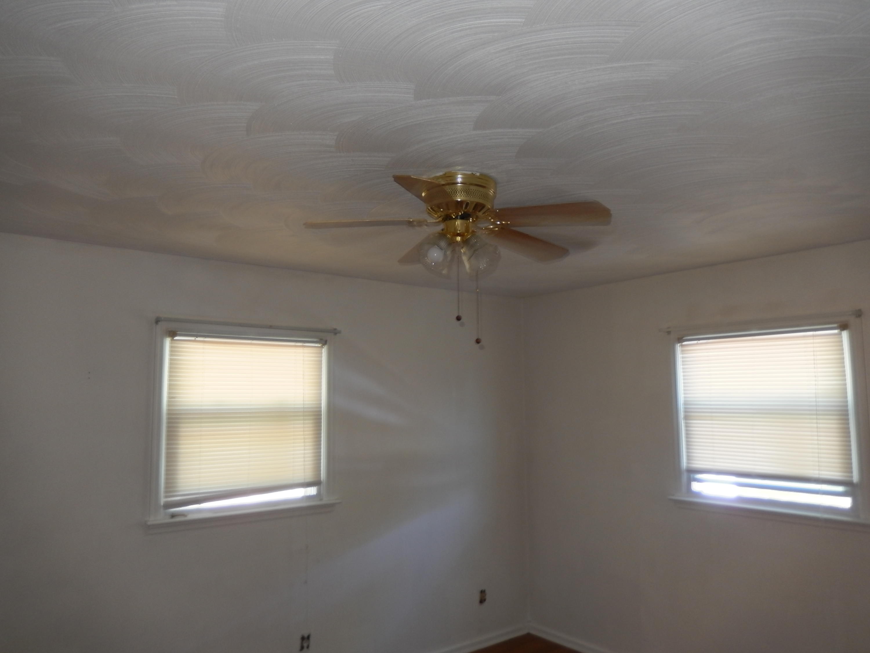 2110 Ruritan Road Roanoke, VA 24012 - Photo 7 of 19 Interior