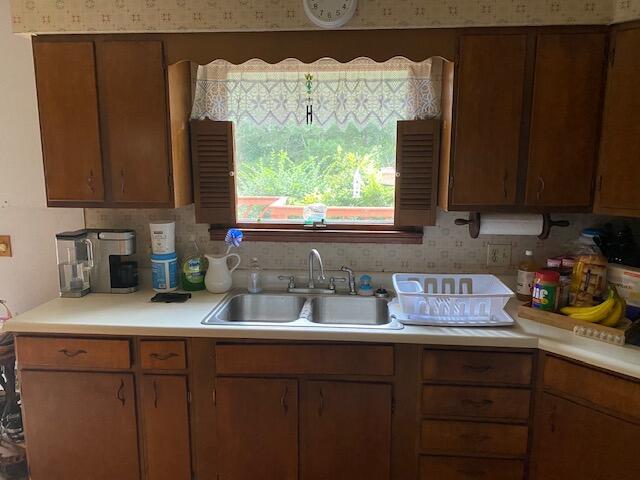 1698 Red Apple Road Manistee, MI 49660 - Photo 12 of 46 IMG_2954
