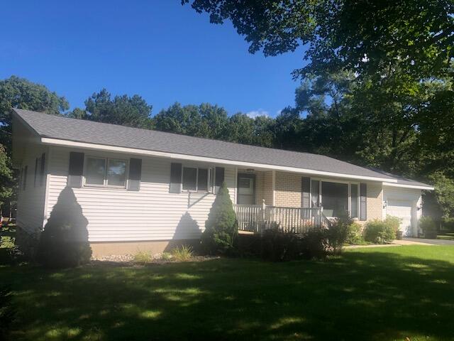 1698 Red Apple Road Manistee, MI 49660 - Photo 2 of 46 IMG_8223