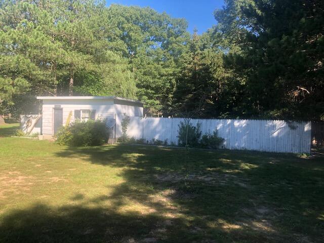 1698 Red Apple Road Manistee, MI 49660 - Photo 9 of 46 IMG_8226