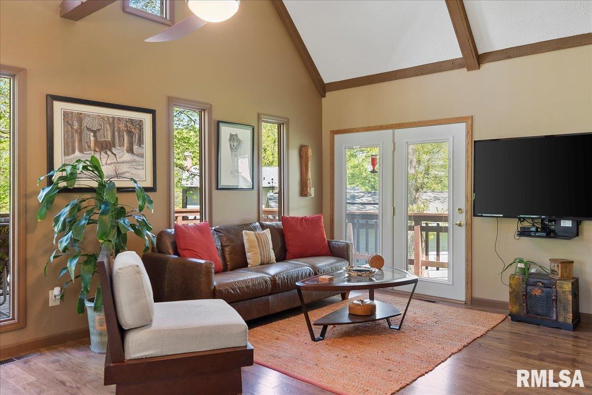 242 Stephenson Lane Dawson, IL 62520 - Photo 12 of 62