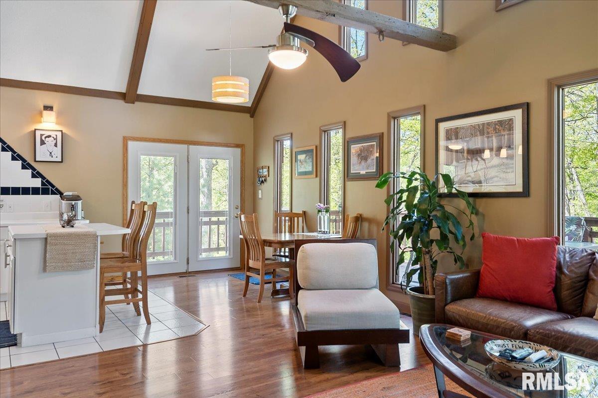 242 Stephenson Lane Dawson, IL 62520 - Photo 14 of 62