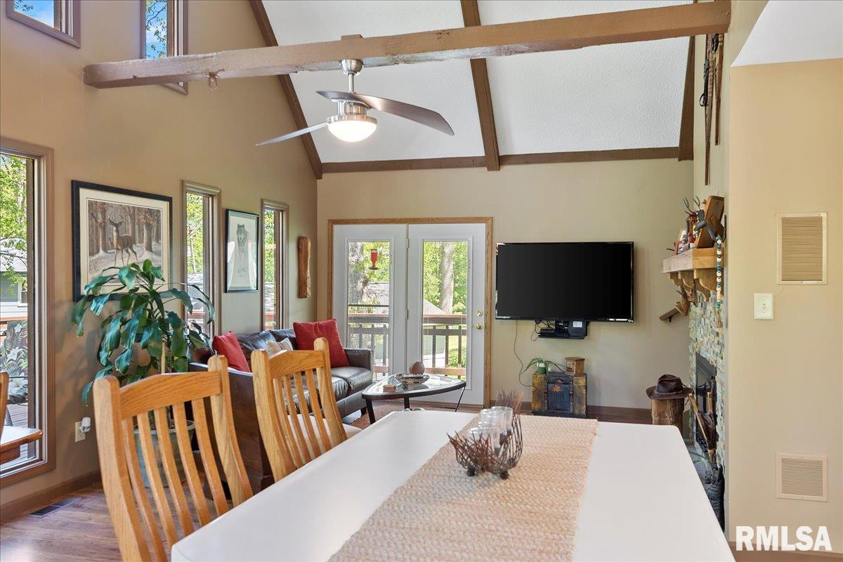 242 Stephenson Lane Dawson, IL 62520 - Photo 20 of 62