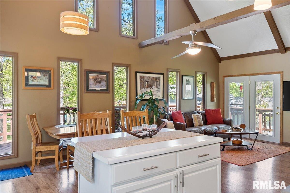 242 Stephenson Lane Dawson, IL 62520 - Photo 21 of 62