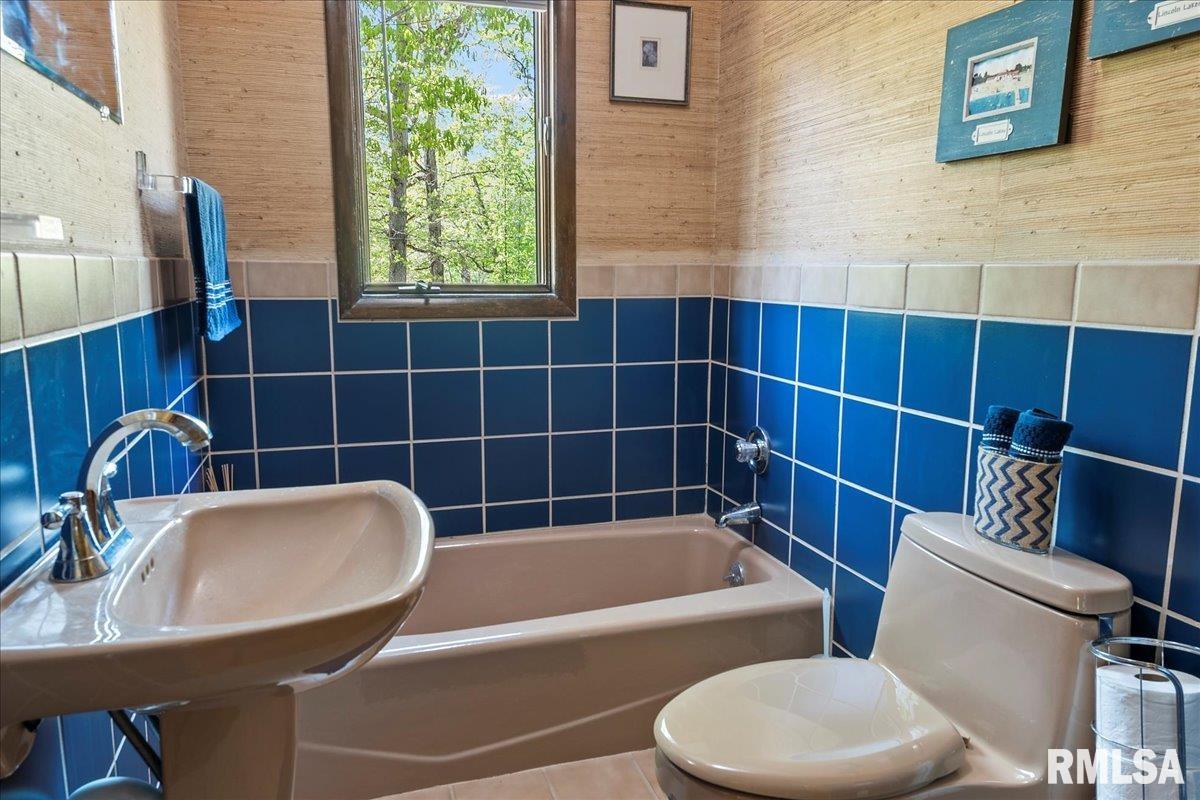 242 Stephenson Lane Dawson, IL 62520 - Photo 28 of 62