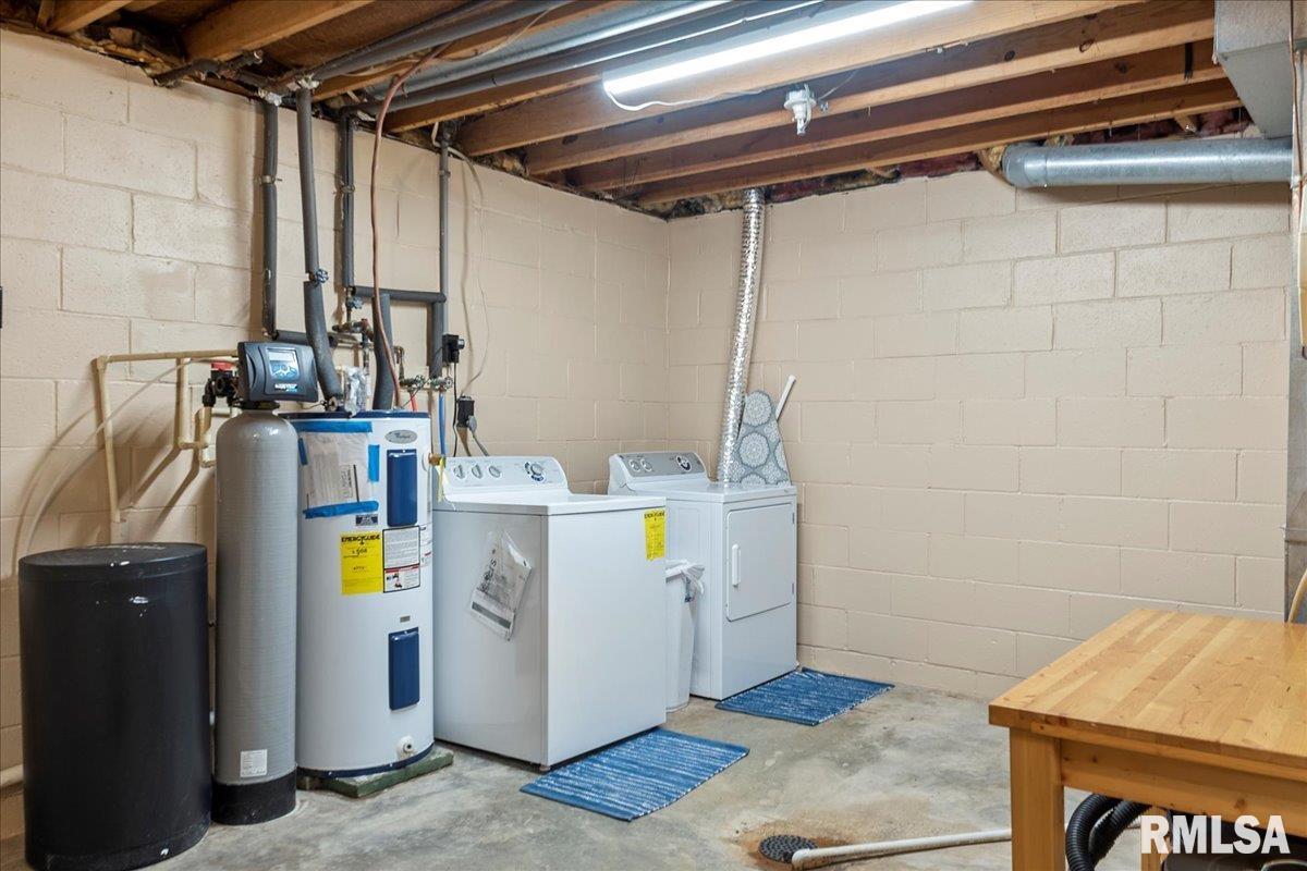 242 Stephenson Lane Dawson, IL 62520 - Photo 36 of 62