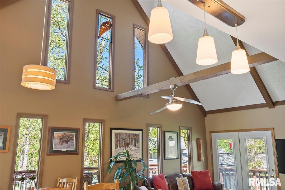 242 Stephenson Lane Dawson, IL 62520 - Photo 10 of 62