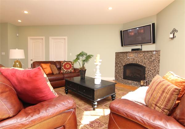 30 Murdoch Road Stoneham, MA 02180 - Photo 14 of 30 Gallery Image 14