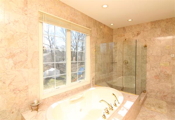 30 Murdoch Road Stoneham, MA 02180 - Photo 22 of 30 Gallery Image 22