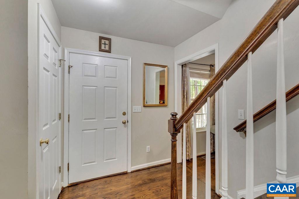 41 Hardwood Road Palmyra, VA 22963 - Photo 6 of 55 Gallery Image 6