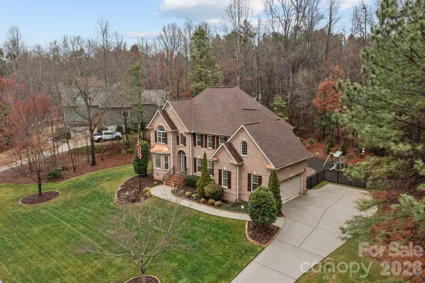 $738,728 | 7717 Cottonwood Drive, Denver, NC 28037