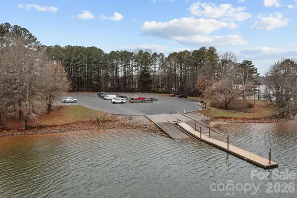 $738,728 | 7717 Cottonwood Drive, Denver, NC 28037