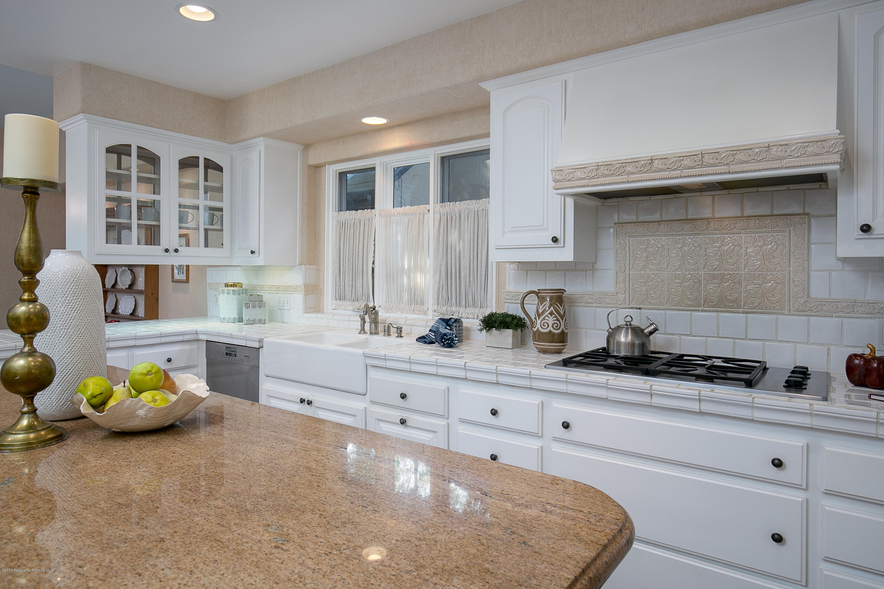 2428 Ridgeway Road San Marino, CA 91108 - Photo 15 of 52 2428 Ridgeway Rd 022