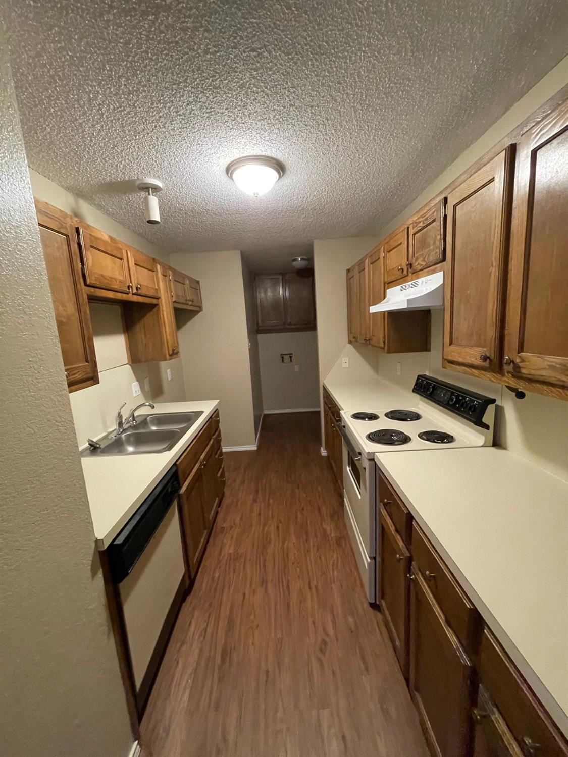 203 Fulton Avenue Lubbock, TX 79416 - Photo 3 of 10 Photo 4