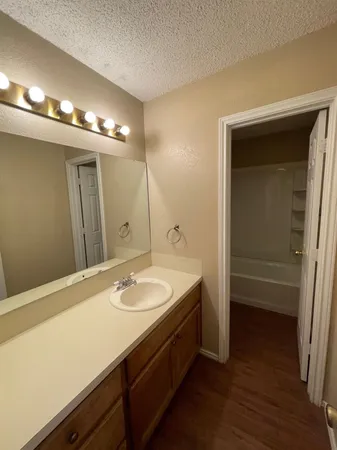 $1,450 | 203 Fulton Avenue, Lubbock, TX 79416