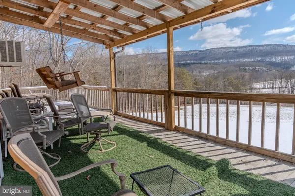 $300,000 | 21697 View Drive, Three Springs, PA 17264