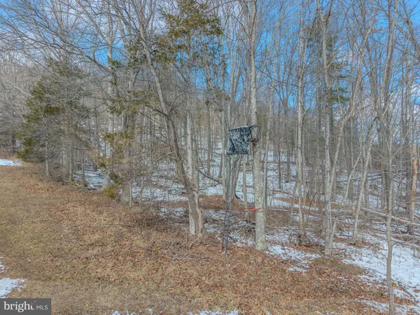 $300,000 | 21697 View Drive, Three Springs, PA 17264