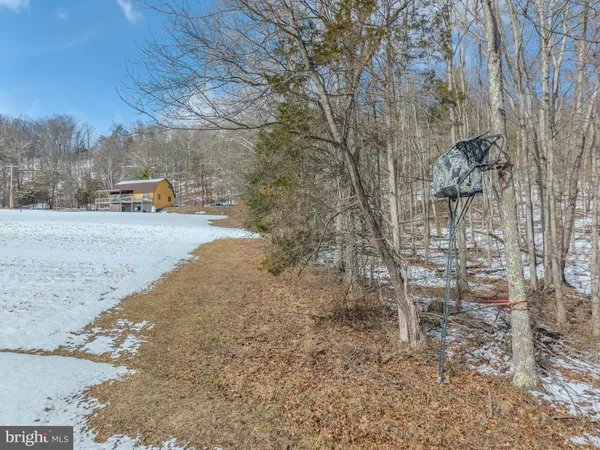 $300,000 | 21697 View Drive, Three Springs, PA 17264