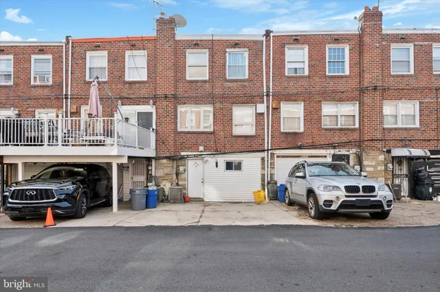 a car parked in front of a building