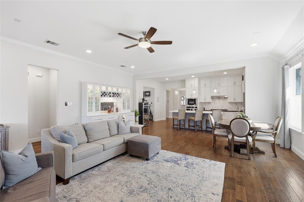 1601 Twistleaf Road Flower Mound, TX 76226 - Photo 24 of 39 a living room with furniture