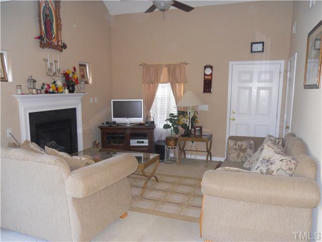 5808 Cherryrain Court Raleigh, NC 27610 - Photo 4 of 8 Photo 4
