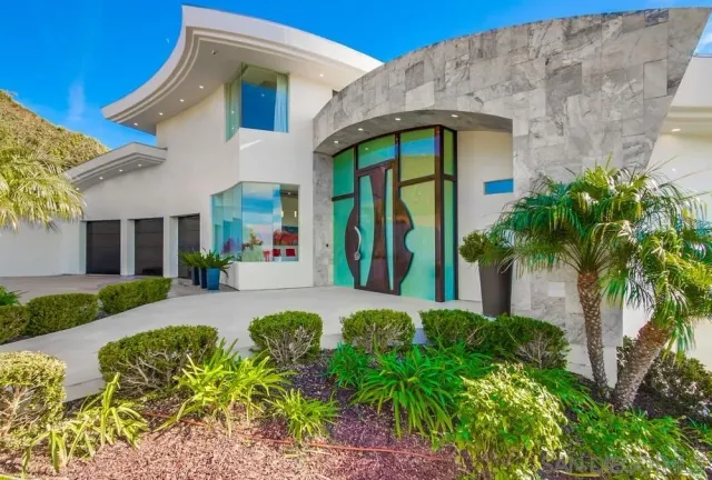 $30,000 | 6125 Terryhill Drive, La Jolla, CA 92037