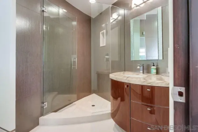 $30,000 | 6125 Terryhill Drive, La Jolla, CA 92037