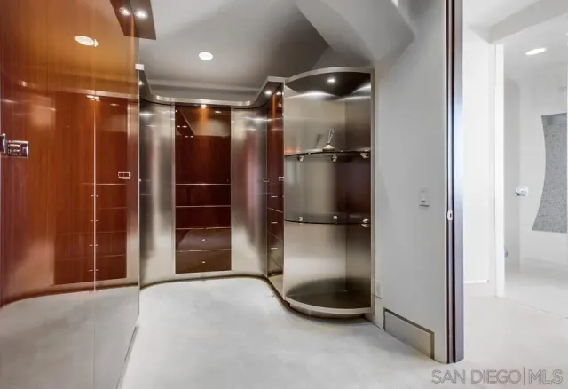 $30,000 | 6125 Terryhill Drive, La Jolla, CA 92037