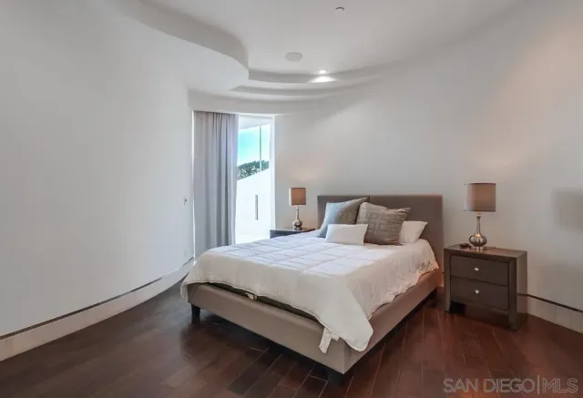 $30,000 | 6125 Terryhill Drive, La Jolla, CA 92037