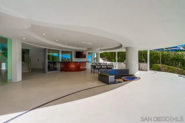 $30,000 | 6125 Terryhill Drive, La Jolla, CA 92037