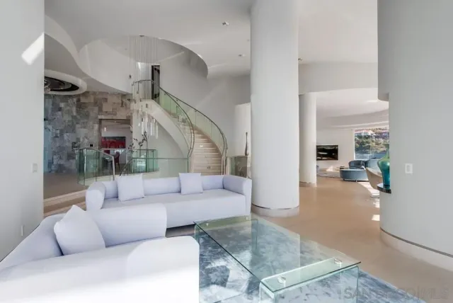 $30,000 | 6125 Terryhill Drive, La Jolla, CA 92037