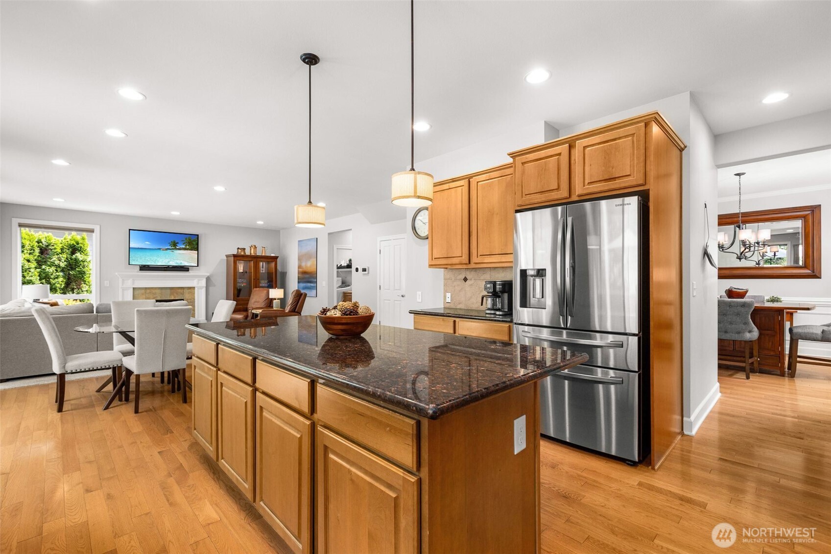 23254 Southeast Daybreak Place Maple Valley, WA 98038 - Photo 14 of 36