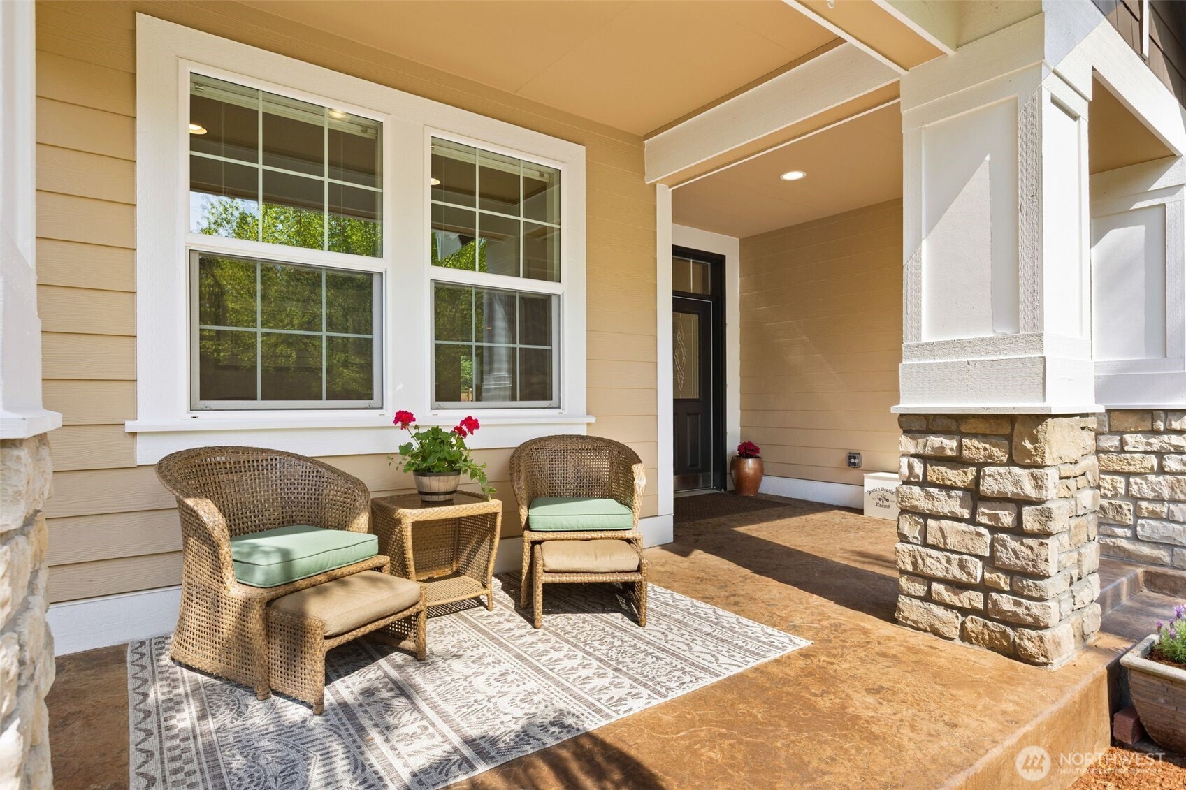 23254 Southeast Daybreak Place Maple Valley, WA 98038 - Photo 4 of 36