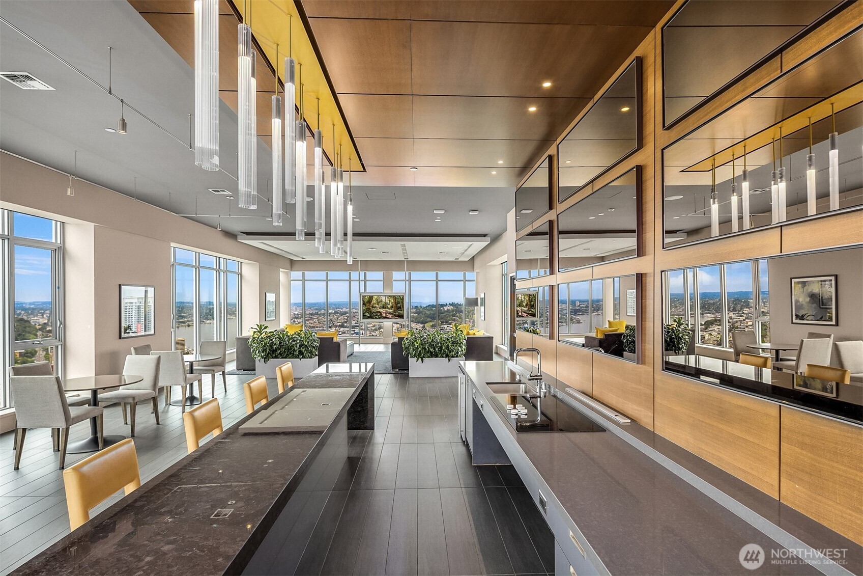 588 Bell Street, Unit 703S Seattle, WA 98121 - Photo 24 of 31