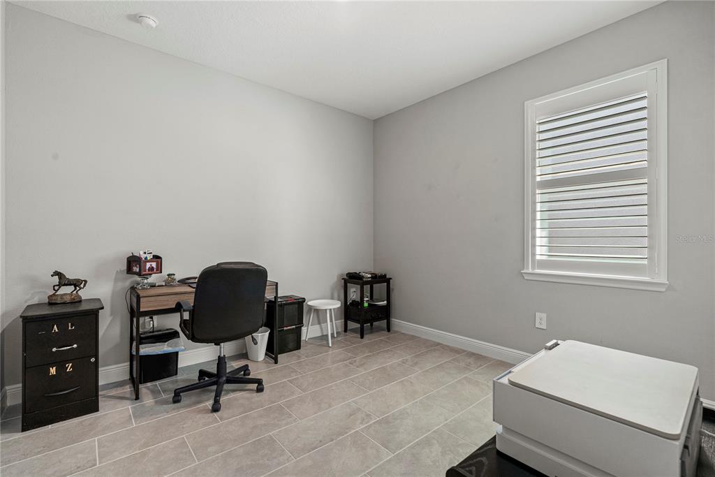 5282 Grove Mill Loop Lakewood Ranch, FL 34211 - Photo 14 of 30