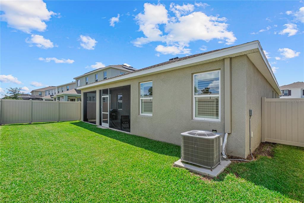 5282 Grove Mill Loop Lakewood Ranch, FL 34211 - Photo 27 of 30