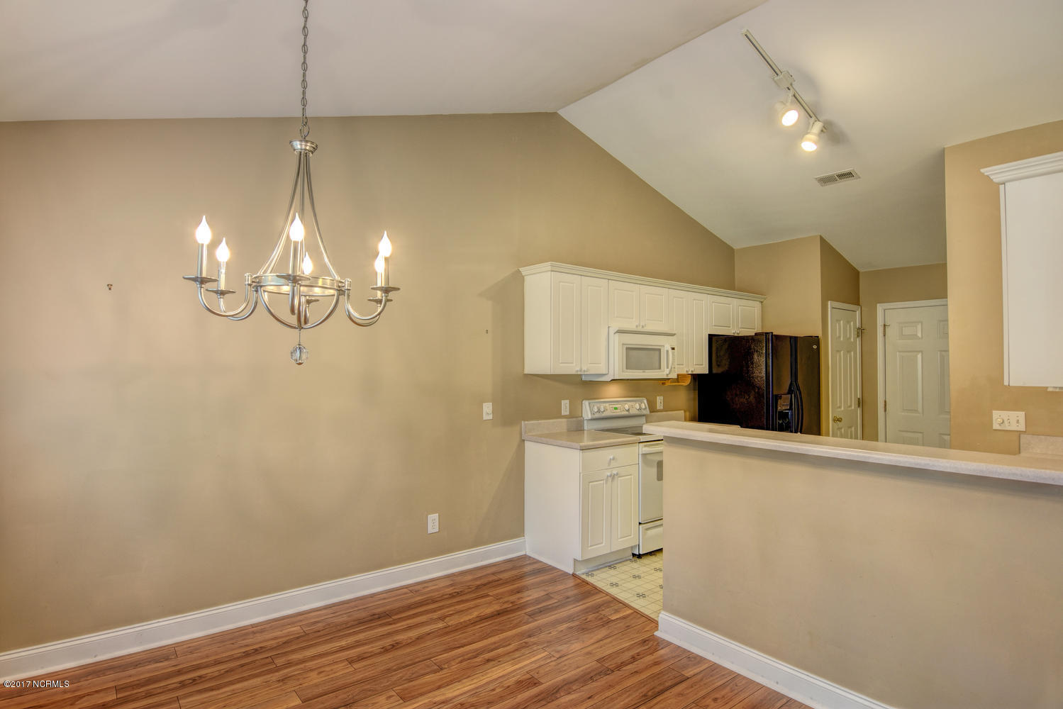 5131 Long Pointe Road Wilmington, NC 28409 - Photo 12 of 29 5131 Long Pointe Rd Wilmington-large-012