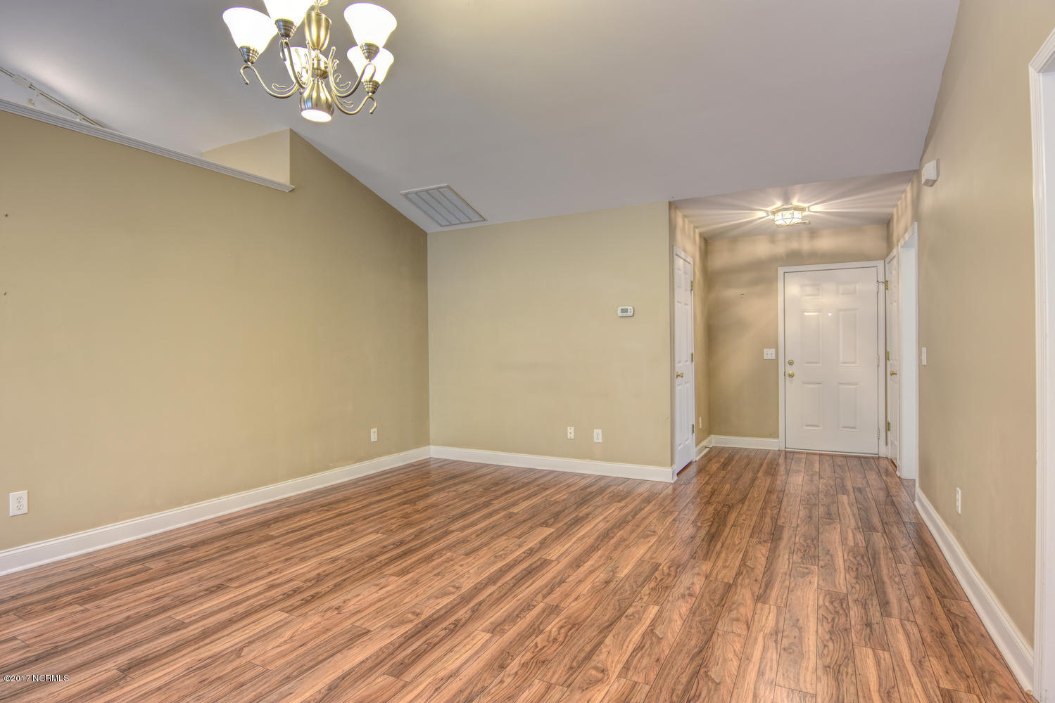 5131 Long Pointe Road Wilmington, NC 28409 - Photo 6 of 29 5131 Long Pointe Rd Wilmington-large-006