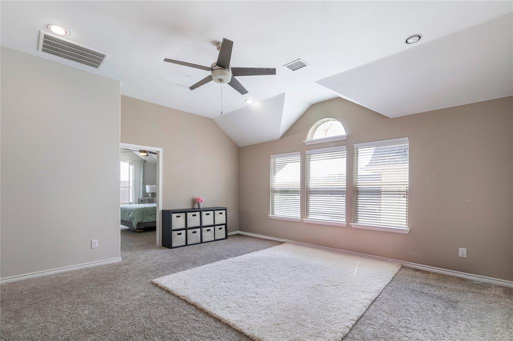 11604 Compton Trail Fort Worth, TX 76244 - Photo 31 of 40 a living room with a large window