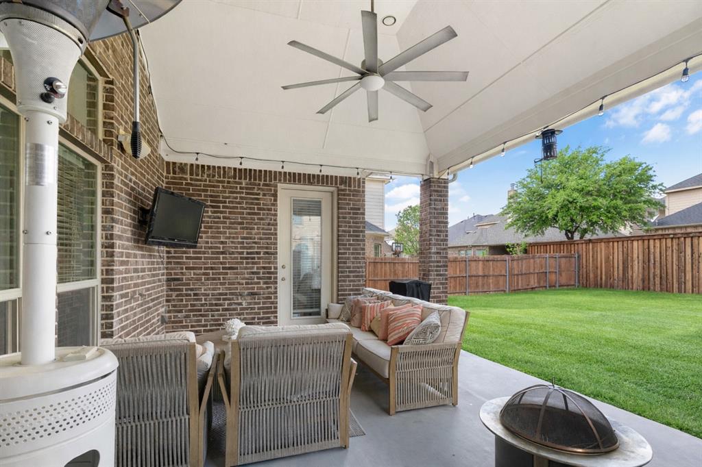 11604 Compton Trail Fort Worth, TX 76244 - Photo 33 of 40 a view of an house with backyard and furniture