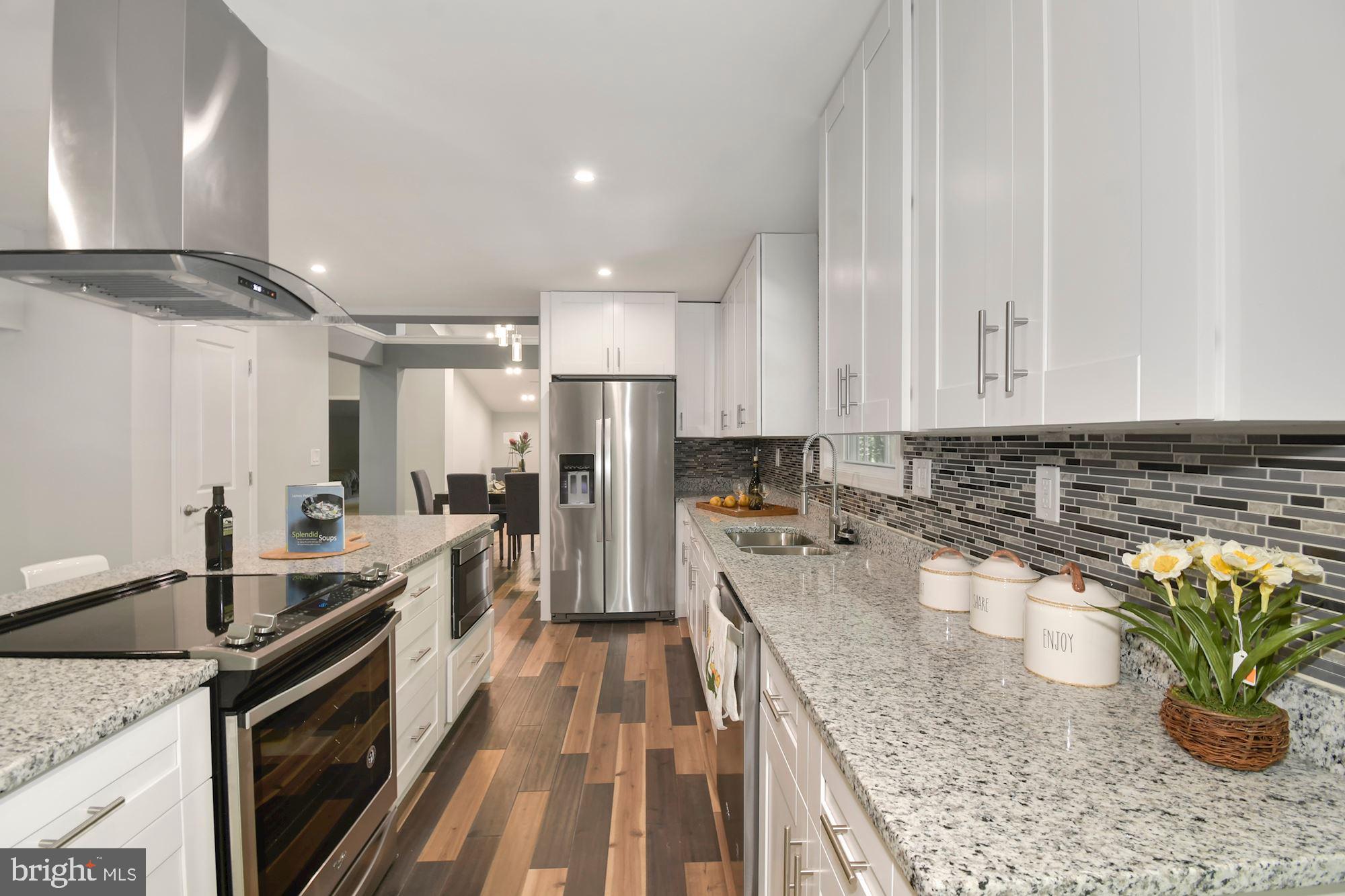 2424 Silver Fox Lane Reston, VA 20191 - Photo 14 of 51 Brand new appliances!