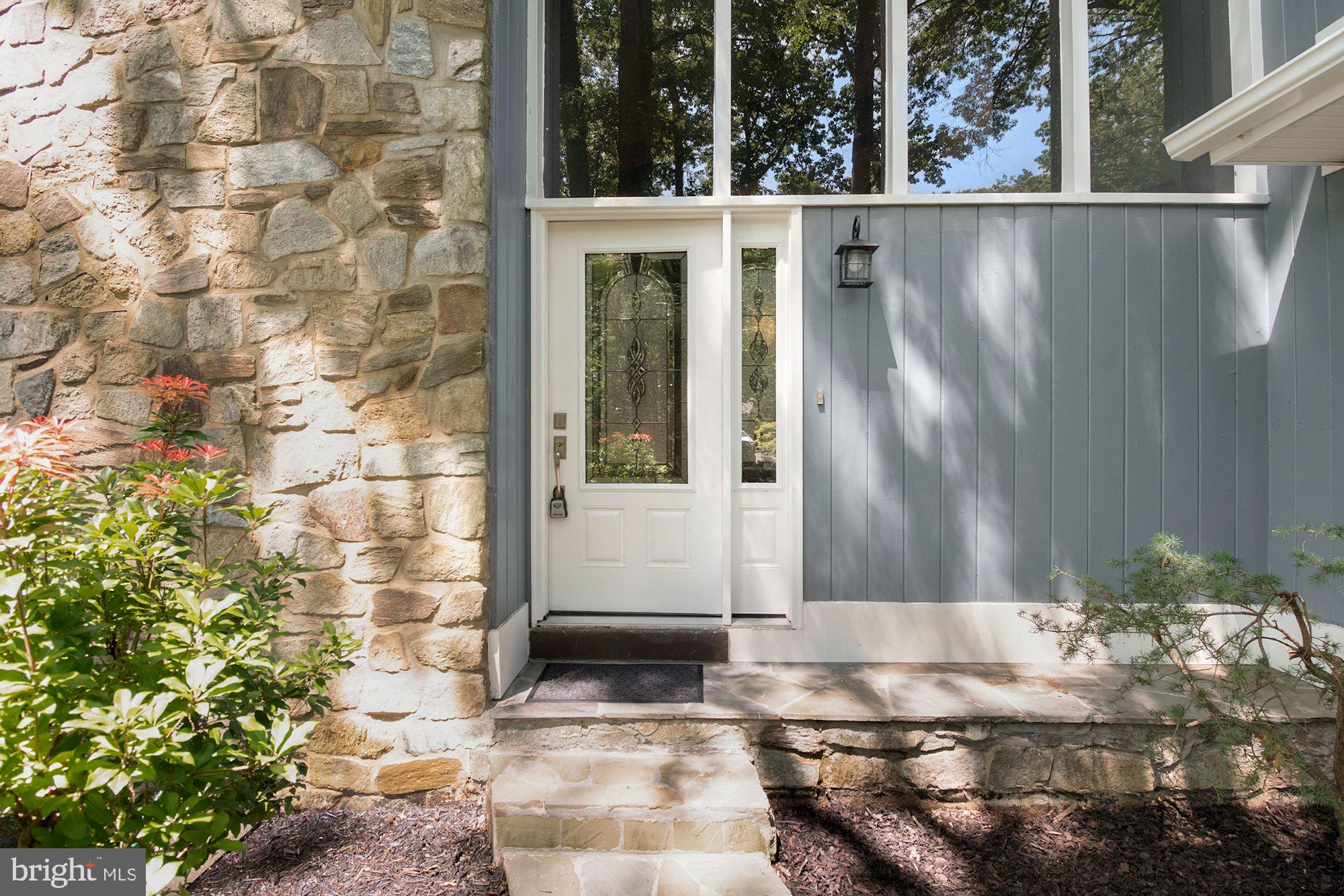 2424 Silver Fox Lane Reston, VA 20191 - Photo 3 of 51 Beautiful Front!