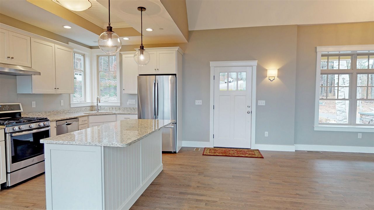 22 Yachtmen's Ridge, Unit 38 Laconia, NH 03246 - Photo 4 of 30 Gallery Image 4