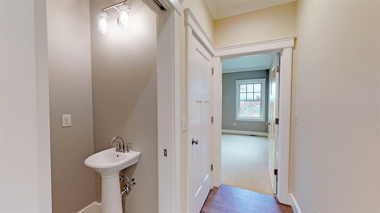 22 Yachtmen's Ridge, Unit 38 Laconia, NH 03246 - Photo 8 of 30 Gallery Image 8