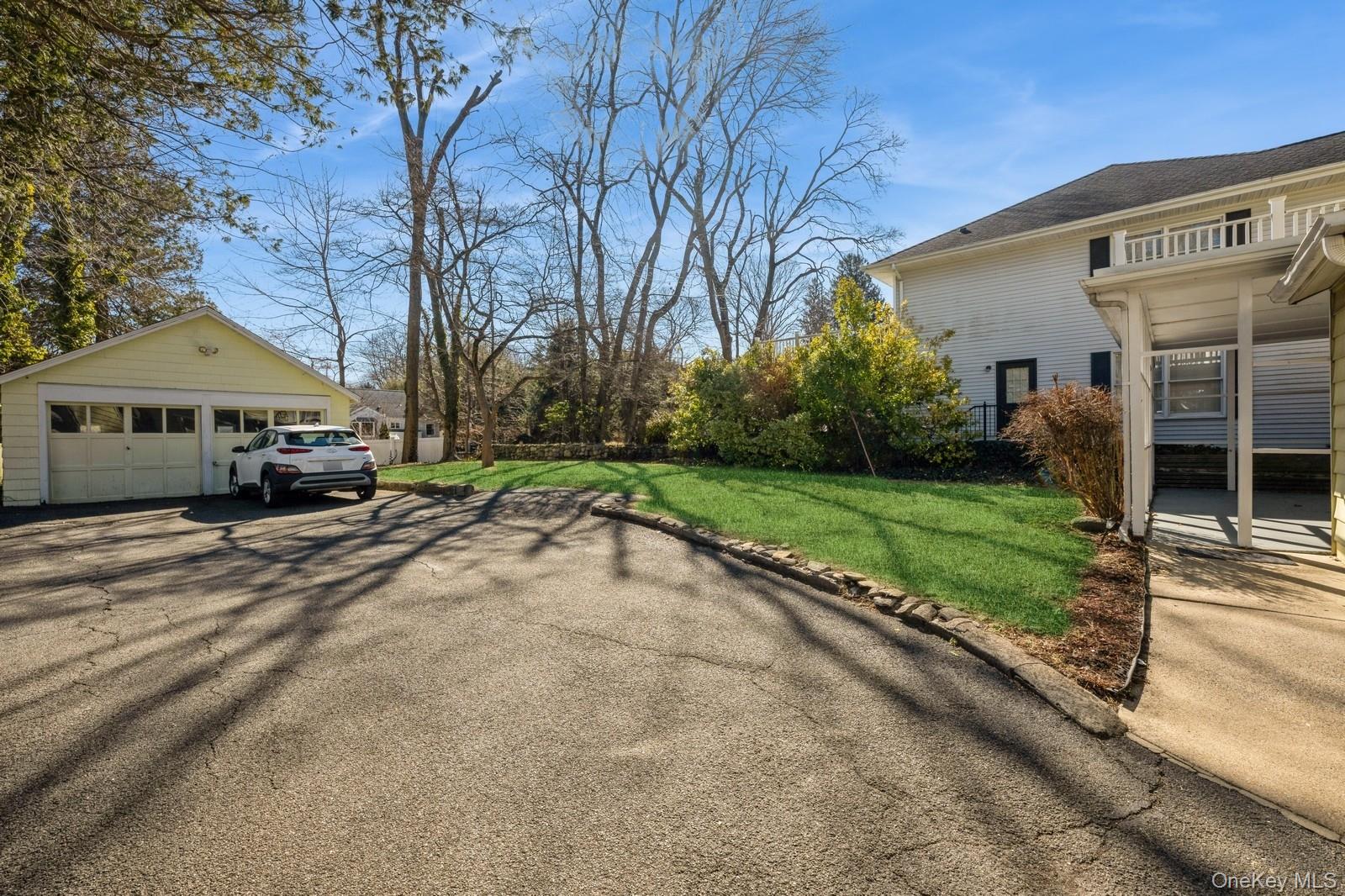 130 Soundview Road Huntington, NY 11743 - Photo 29 of 30
