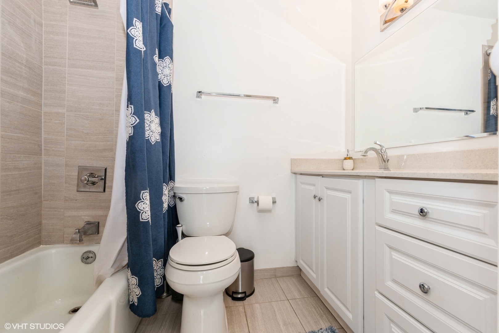 5445 North Sheridan Road, Unit 602 Chicago, IL 60640 - Photo 11 of 14