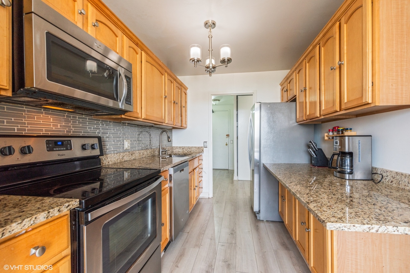 5445 North Sheridan Road, Unit 602 Chicago, IL 60640 - Photo 5 of 14