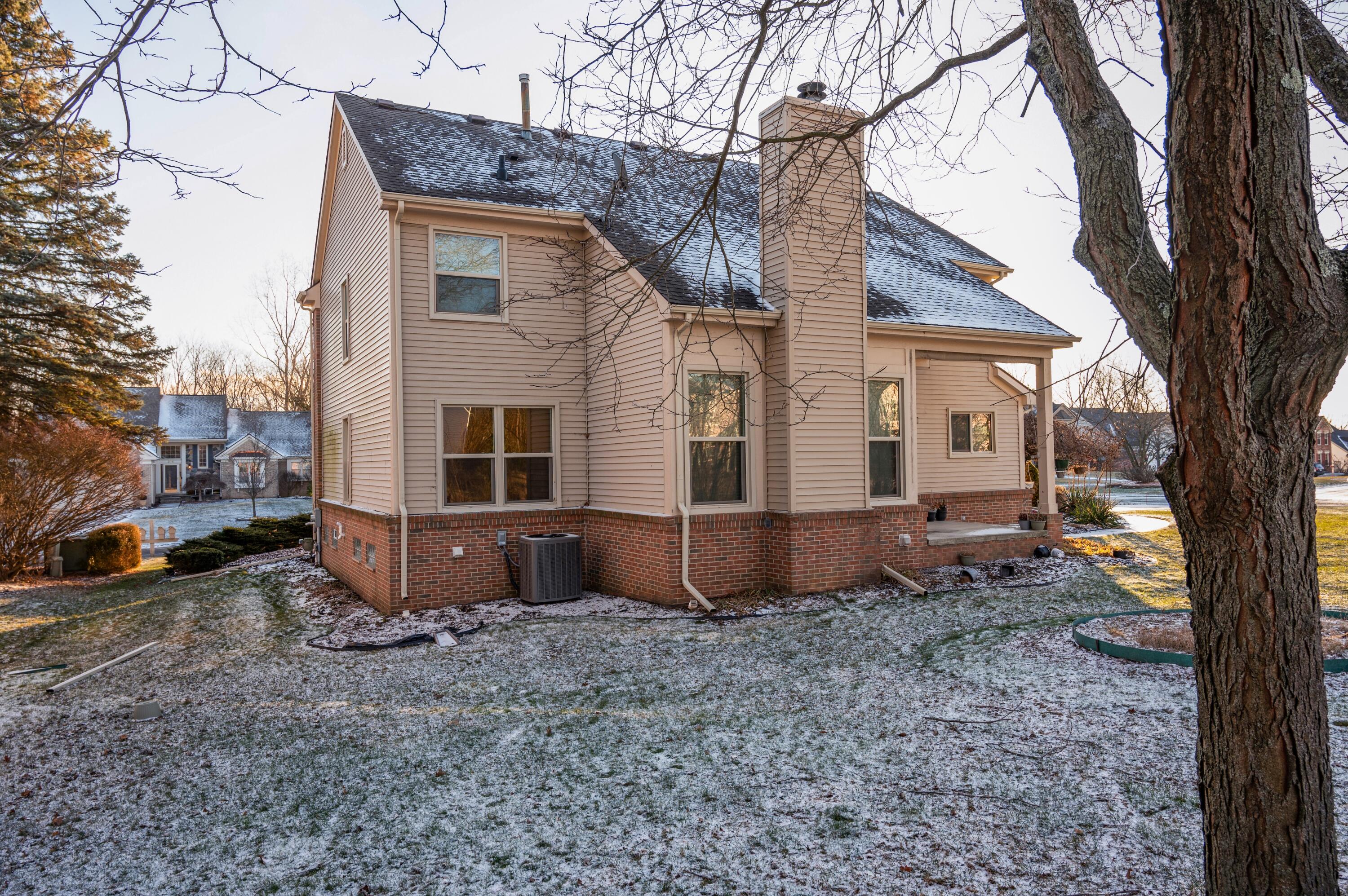 24635 Ridgeview Drive Farmington, MI 48336 - Photo 34 of 34 24635 Ridgeview 116