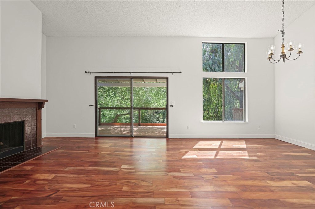 920 Valley Run Hercules, CA 94547 - Photo 4 of 28