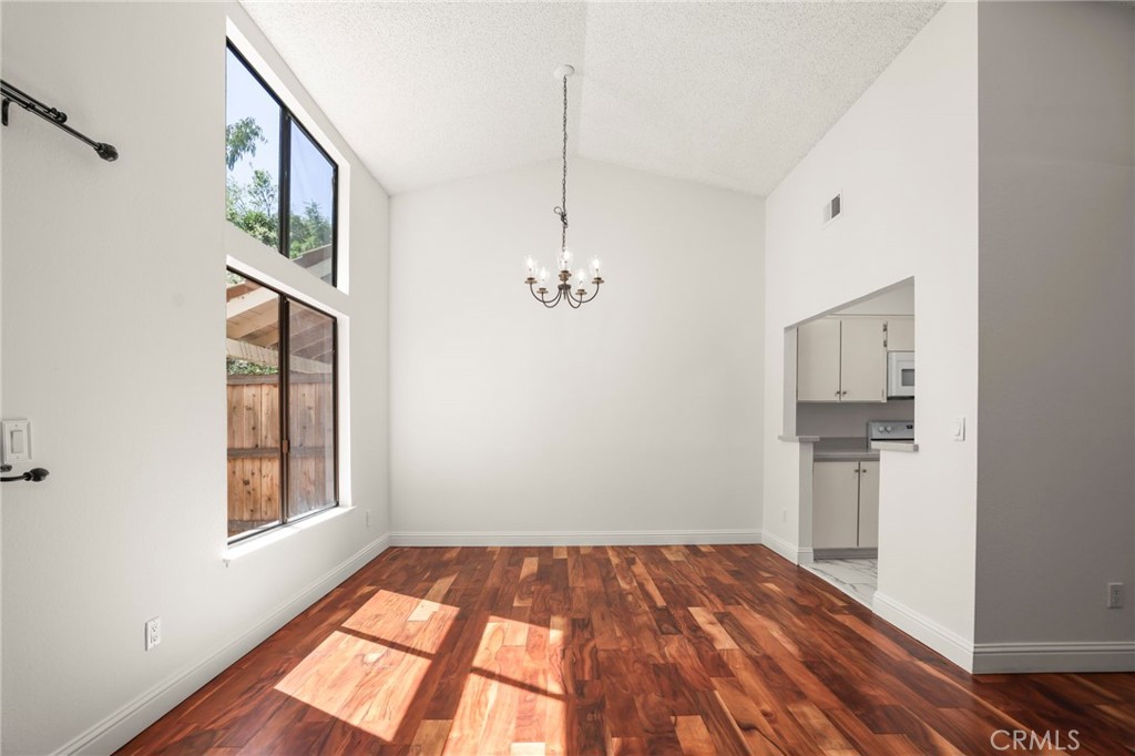 920 Valley Run Hercules, CA 94547 - Photo 9 of 28
